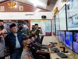 Tinjau Kesiapan dan Keamanan Malam Takbiran dan Lebaran 1443 H, Bupati Nanang Patroli ke Sejumlah Pos Pengamanan