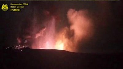 Gunung Anak Krakatau Erupsi, Tinggi Kolom Abu 500 Meter