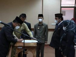 Rotasi Pejabat Eselon III dan IV Dilingkungan Pemkab Lamsel, Thamrin : Tingkatkan Loyalitas Sebagai Pelayan Publik