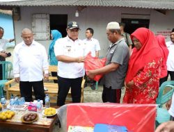 Terima Bantuan Bedah Rumah, Warga : Terimakasih Bapak Bupati Nanang Ermanto