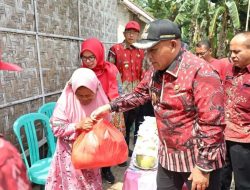 Berikan Bantuan Renovasi Rumah Roboh Di Kecamatan Palas, Bupati Lampung Selatan Ingatkan Jaga Lingkungan Sekitar Dari Penyakit DBD