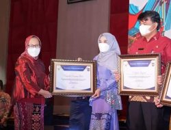 Keren, Bunda Winarni Nanang Ermanto Kembali Raih Penghargaan Dalam Aksi Konvergensi Penurunan Stunting