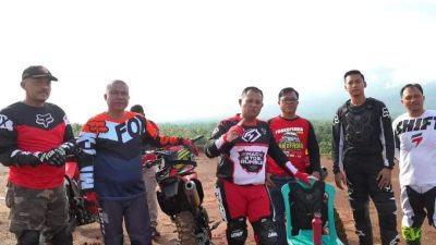 Jaga Performa, Tim Red Brothers Kembali Lakukan Latihan Motocross Di Sirkuit Way Ragom