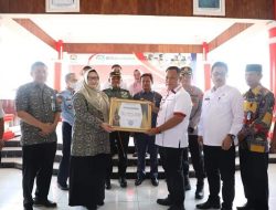 Pemerintah Kabupaten Lampung Selatan Terima Penghargaan Universal Health Coverage (UHC) Tahun 2022 Dari BPJS Kesehatan