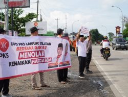 PKS Lampung Selatan Gelar Flashmob Terhadap Kenaikan BBM