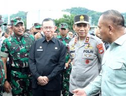 Wakili Gubernur Lampung, Sekdaprov Fahrizal Darminto, Hadiri Upacara Pengantaran Satgas Operasi Pamtas RI-PNG Yonif 143/TWEJ TA. 2022