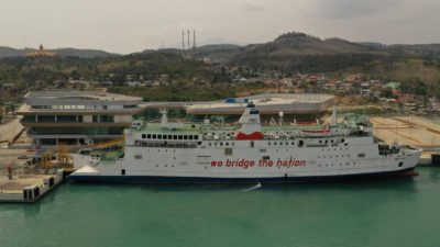 Cuaca Buruk, ASDP Tunda Jadwal Keberangkatan Kapal di lintas Merak – Bakauheni