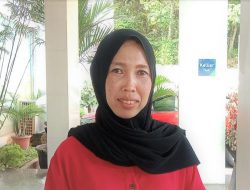 Lewat Program JKN, Cara Ita Hertati Berbagi Sesama