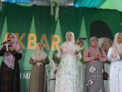 Haul K.H. Maksum dan K.H. Abdul Chalim Maftuhin, di Lapangan Karang Anom Berlangsung Khidmat