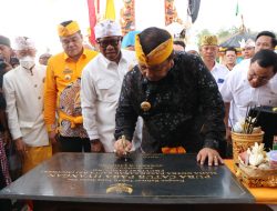 Gubernur Arinal Djunaidi Resmikan Pura Catur Parahyangan Maha Gotra Pasek Sanak Sapta Rsi di Kabupaten Lampung Tengah