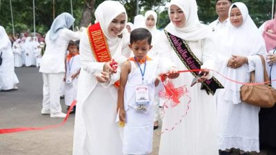Bunda Winarni Buka Manasik Haji Paud dan Kober Kecamatan Kalianda