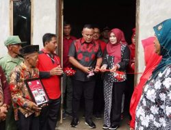 Apresiasi Kinerja Perangkat Desa Margo Mulyo Bup Beri Bonus 10 Bedah Rumah