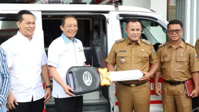 Pemkab Lamsel Dapat Bantuan 1 Unit Ambulance dari PTPN VII