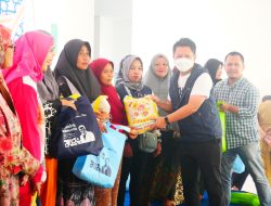 Gelar Safari Ramadhan 2023 di Bakauheni, ASDP Salurkan 1.000 Paket Sembako Murah dan Hadirkan Bazaar UMKM