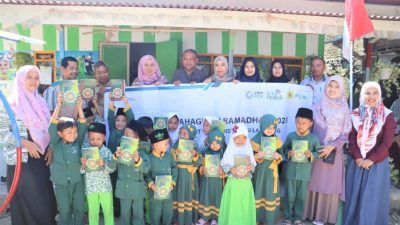 Kolaborasi PLN Peduli dan YBM Tingkatkan Fasilitas Pendidikan Lewat Berbagi Keberkahan Ramadhan