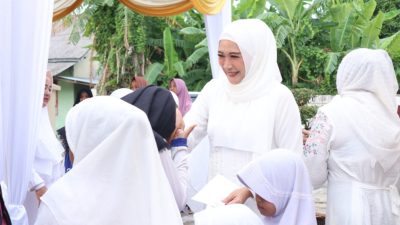 Doa dan Szikir Bersama Bhayangkari Cabang Pesisir Barat dengan Anak anak Panti Asuhan