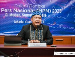 Dendi Ramadhona memaparkan “Sulam Jelujur” dihadapan Dewan Juri Anugerah Kebudayaan PWI 2023