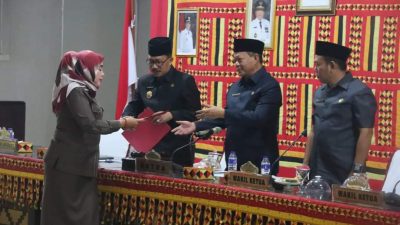 Disetujui Delapan Fraksi, Pemkab dan DPRD Lampung Selatan Teken MoU KUA-PPAS APBD TA 2024