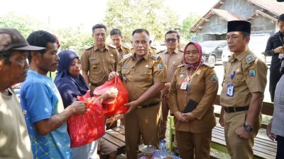 Bupati Lampung Selatan Kembali Serahkan Bantuan Bedah Rumah di Kecamatan Natar