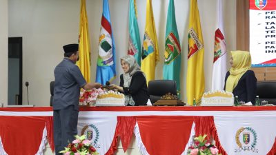 Wagub Chusnunia Sampaikan Tanggapan Kepala Daerah terhadap 12 Raperda Inisiatif DPRD dalam Sidang Paripurna DPRD Provinsi Lampung