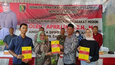Aprilliati Sosialisasikan Perda Bantuan Hukum Nomor 3 Tahun 2015