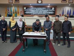 Pemprov Lampung Sampaikan Struktur Pendapatan, Belanja dan Pembiayaan Daerah Berdasarkan Hasil Persetujuan Bersama Terhadap Raperda APBD Provinsi Lampung Tahun Anggaran 2024