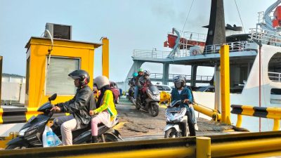 Banyak Warga Sumatera Ingin Menikmati Malam Tahun Baru di Pulau Jawa, Trafik Penumpang ASDP Bakauheni Naik