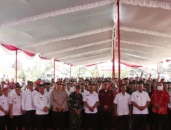 Pemkab Lampung Selatan Melalui Dinas TPHBun Serahkan Bantuan Alsintan Pasca Panen