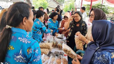 Rayakan Peringatan Hari Ibu, PUSPA Provinsi Lampung Selenggarakan Pelatihan Media Sosial Positif Tanpa Kekerasan dalam Pringsewu Barat Harmoni