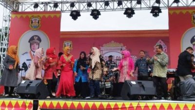 KEPALA SD & SMP GOYANG PANGGUNG BEGAWI DAN BANDAR LAMPUNG EXPO 2023