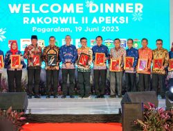 WALIKOTA EVA DWIANA HADIRI RAKORWIL KOMISARIS LL APEKSI SUMBANGSEL TAHUN 2023