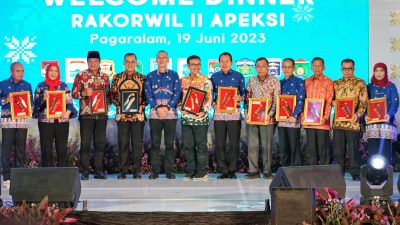 WALIKOTA EVA DWIANA HADIRI RAKORWIL KOMISARIS LL APEKSI SUMBANGSEL TAHUN 2023