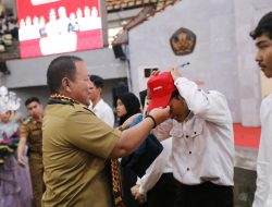 Penyerahan 5.191 Mahasiswa KKN Unila Periode I Tahun 2024, Gubernur Arinal Ajak Berkarya dan Berperan Nyata untuk Masyarakat Lampung