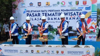 Sekdaprov Fahrizal Darminto Dampingi Menteri Perdagangan RI Zulkifli Hasan pada Peletakan Batu Pertama Pembangunan Pasar Tematik Wisata Danau Ranau