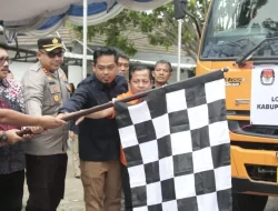 Sekda Lampung Selatan Hadiri Pelepasan Distribusi Logistik Pemilu 2024 ke Tingkat Kecamatan