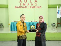 Rektor dan Jajaran Sosialisasikan PMB di SMAN 2 Bandar Lampung