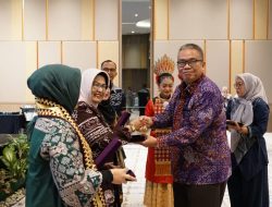 Semnas FKIP Harmonisasi Dunia Pendidikan Menuju Smart Society 5.0