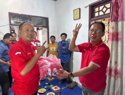 Gaspol, Mingrum Gumay Bagikan Kaos Ganjir Mulai Dari PAC Hingga Ranting di Lampung Tengah