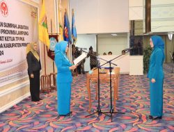 Ibu Riana Sari Arinal Lantik Agnesia Bulan Rurianti sebagai Penjabat Ketua TP PKK dan Dekranasda Pringsewu