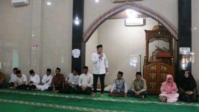 Wakil Bupati Lampura Didampingi Kadis Kominfo Hadiri Safari Ramadhan