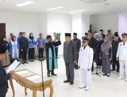Wakil Bupati Pesisir Barat A Zulqoini Syarif Melantik Sejumlah Pejabat Tinggi dan Administratif