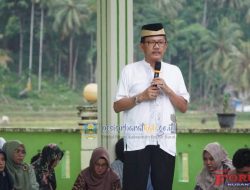 Bupati dan Wakil bupati Pesisir Barat Hadiri Safari Ramadhan Di Pekon Negeri Ratu