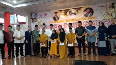 Buka Puasa Bersama Berikan Santunan Anak Yatim, IKA FH Unila Gelar Silaturahmi