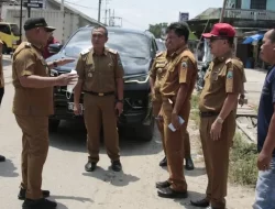 Tinjau Jalan Rusak di Kecamatan Kalianda dan Palas, Bupati Nanang: Insyaallah Diperbaiki Tahun Ini