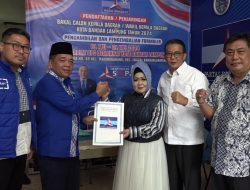 Mantan Kadikes Provinsi dr Reihana Kembalikn Berkas Formulir Penjaringan Pilwakot di DPC Demokrat