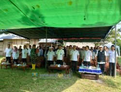 Bupati Pesisir Barat hadiri Temu Lapang Percepatan Tanam Padi Mendukung Gerakan Antisipasi Darurat Pangan Nasional Tahun 2024