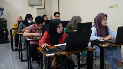 Unila Gelar Tes CBT Program Pascasarjana Gelombang I TA 2024/2025