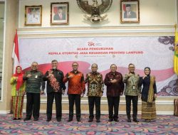 Pj. Gubernur Lampung Hadiri Pengukuhan Kepala Otoritas Jasa Keuangan Provinsi Lampung