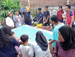 Puluhan warga Perumahan Susunan Baru di Kecamatan Tanjung Karang Barat Antusias Mengikuti Kegiatan Fun Game Yang Digelar Oleh Tim Milenial Iqbal