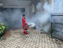 Terima Laporan Relawan Bandar Lampung Bahagia Bersama Iqbal Ardiansyah Langsung Menurunkan Tim Fogging Gratis